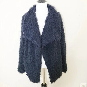 NWT Love Token Cassandra Navy Blue Shaggy Faux Fur Teddy Jacket S